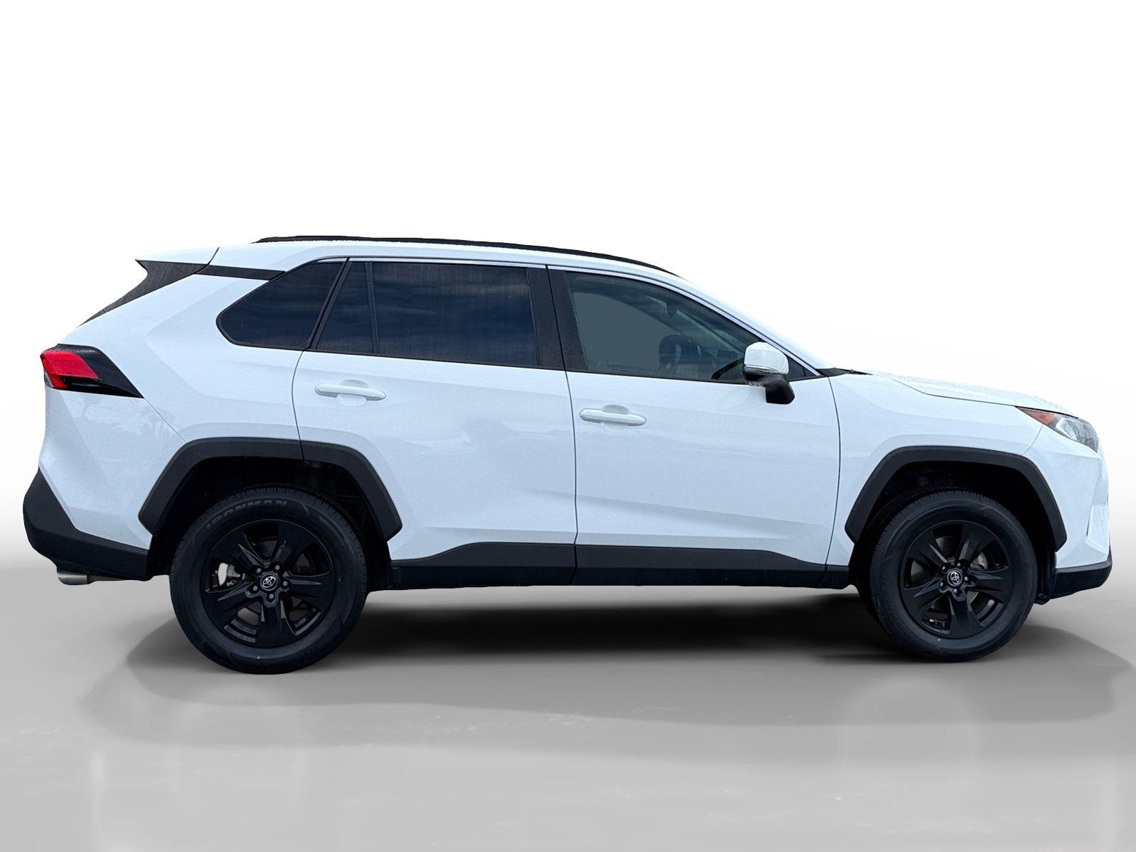 2021 Toyota RAV4 XLE photo 6
