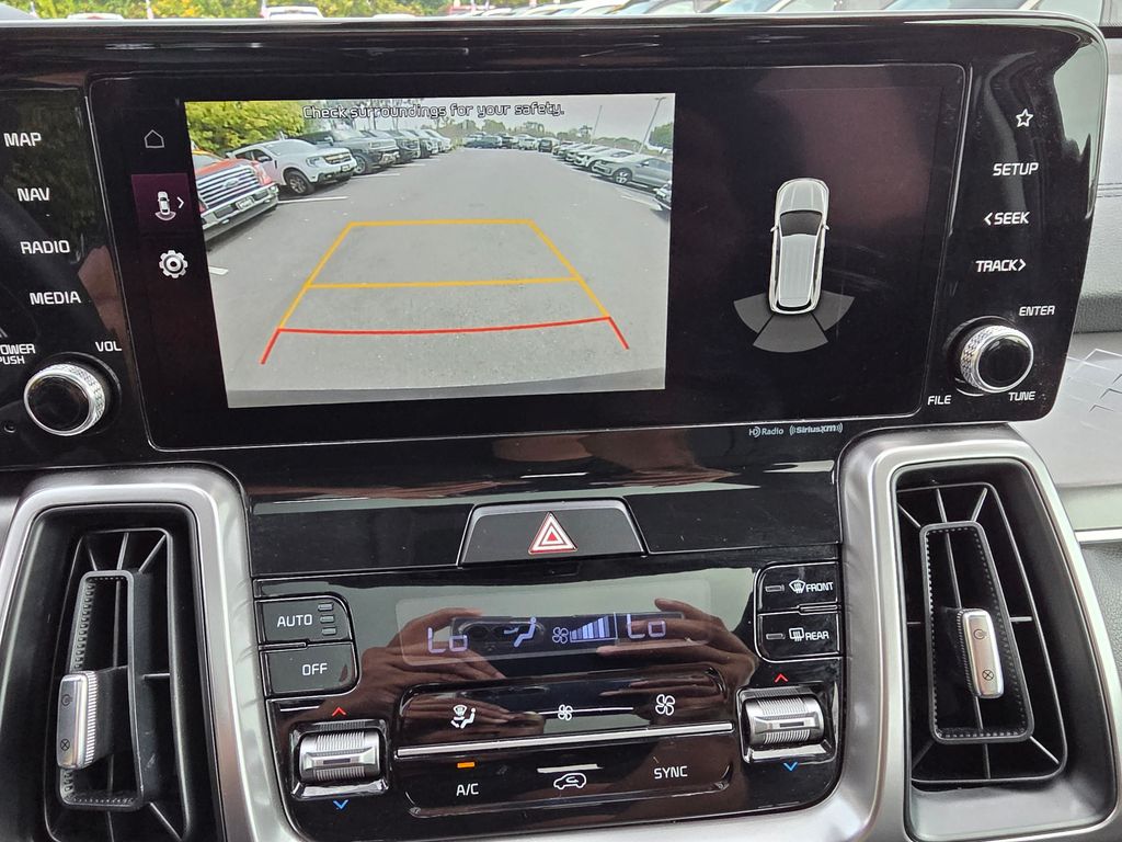 2023 Kia Sorento S photo 19
