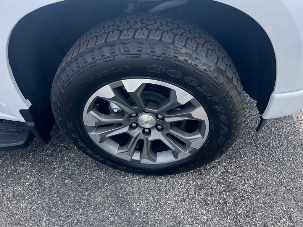 2024 Chevrolet Silverado 1500 High Country photo 29