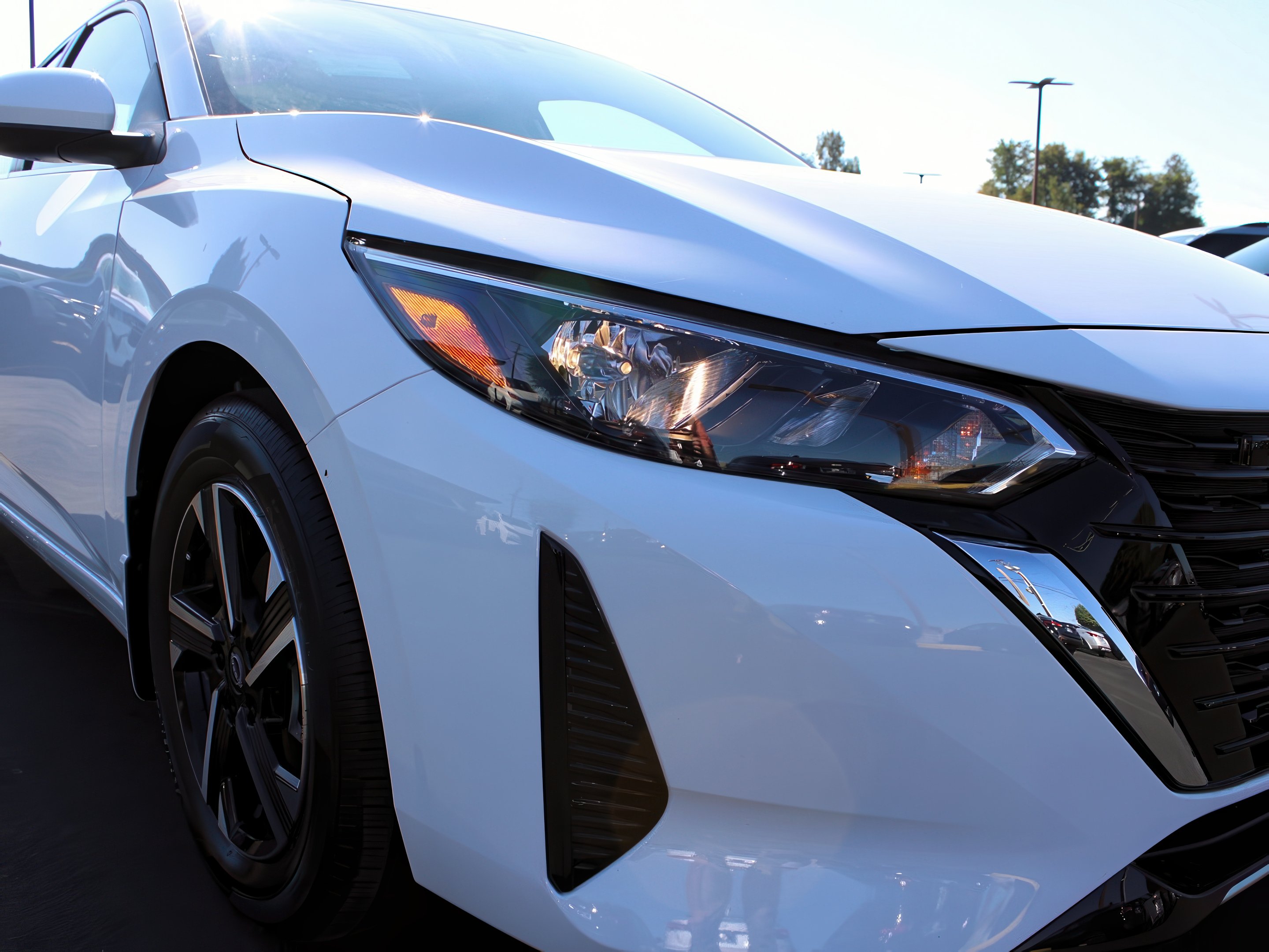 2025 Nissan Sentra SV photo 19
