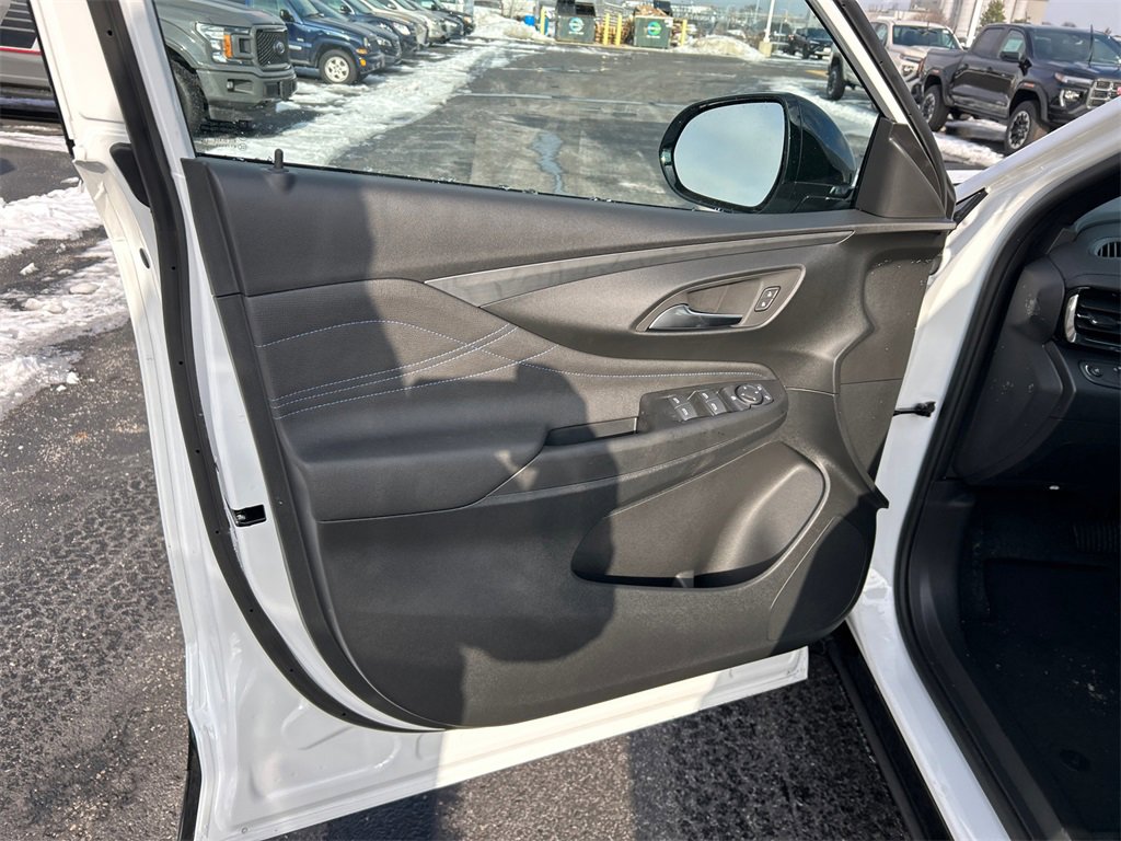 2026 BUICK ENVISTA - Image 14