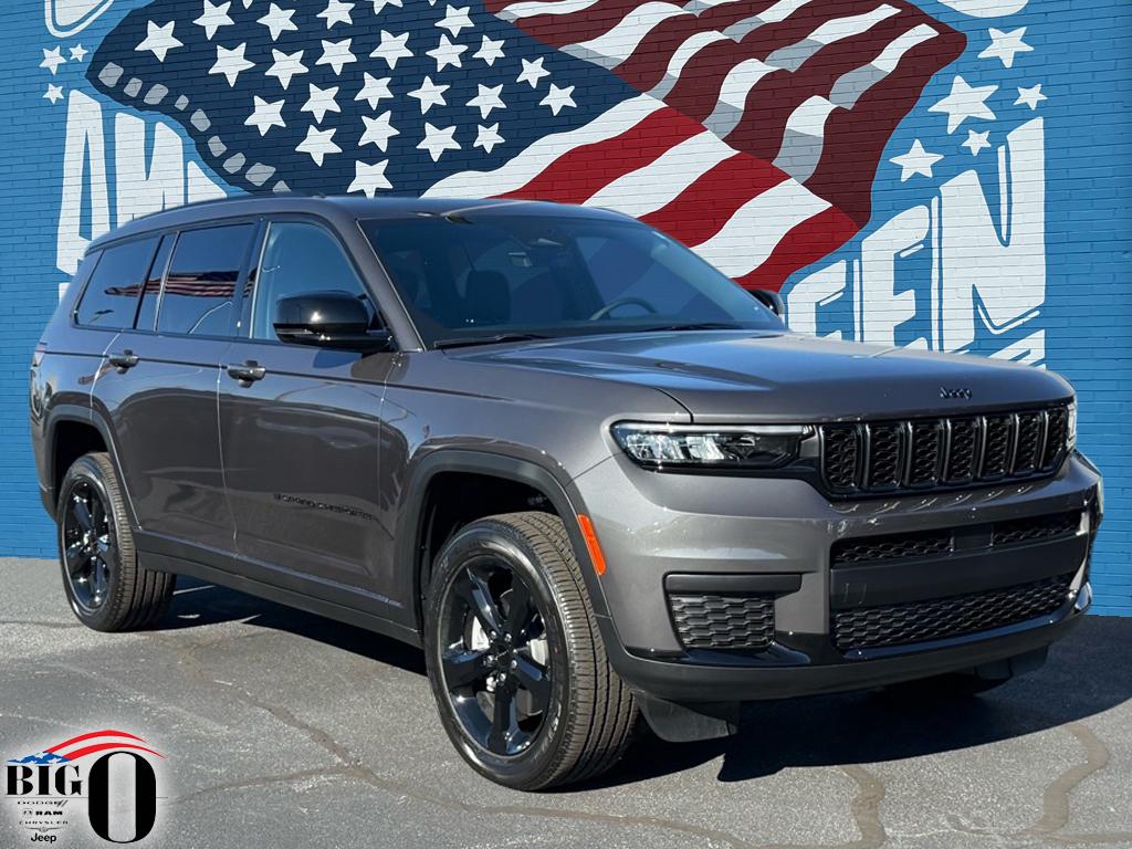 2025 Jeep Grand Cherokee L Altitude's photo