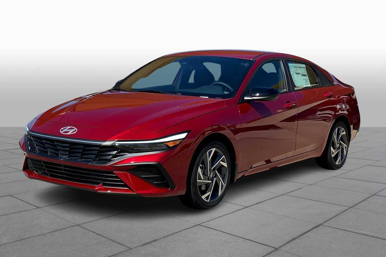 2025 Hyundai Elantra Blue's photo