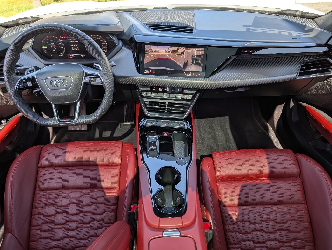 2024 Audi RS e-tron GT Base photo 3