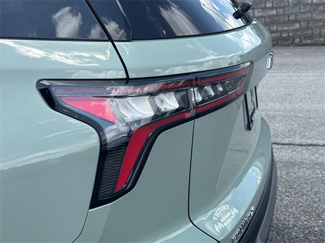 2025 Chevrolet Equinox LT photo 13