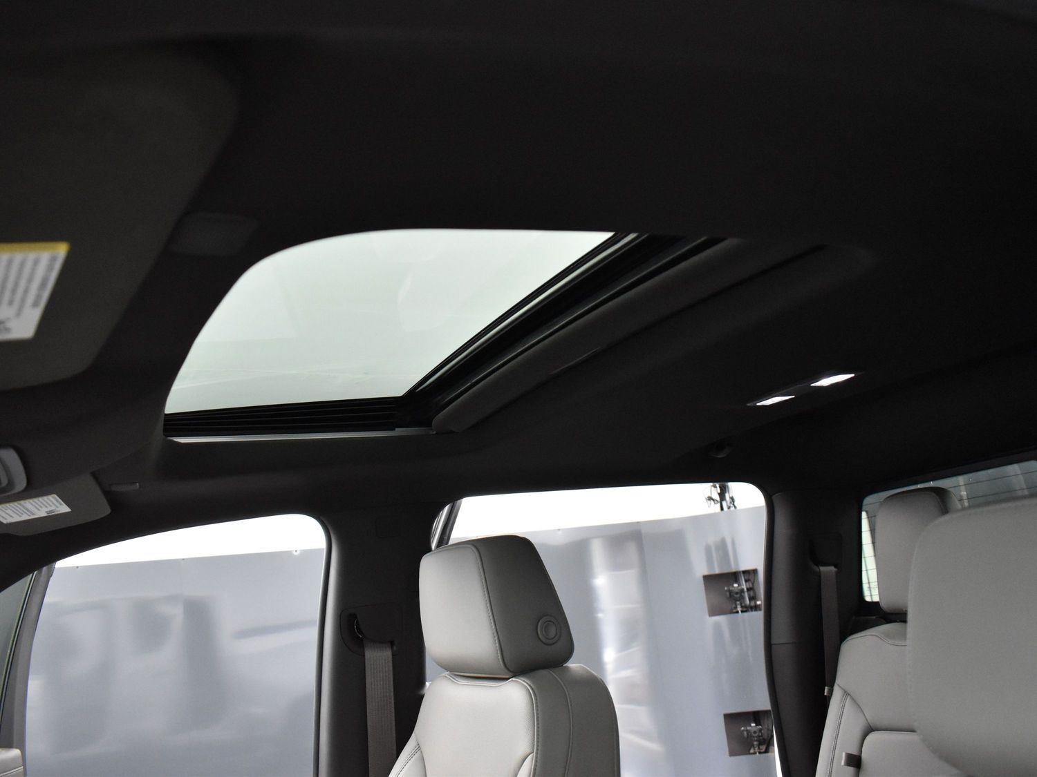 2022 Chevrolet Silverado 1500 LTZ photo 26