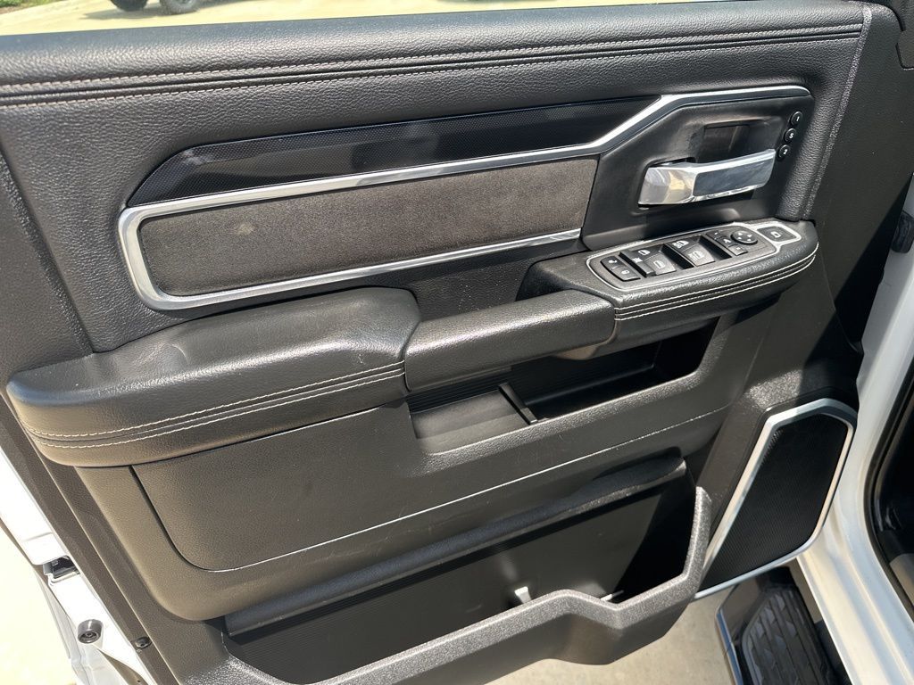 2022 Ram 2500 Laramie photo 15