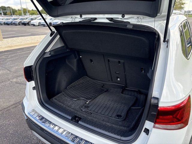 2024 Volkswagen Taos SEL photo 7