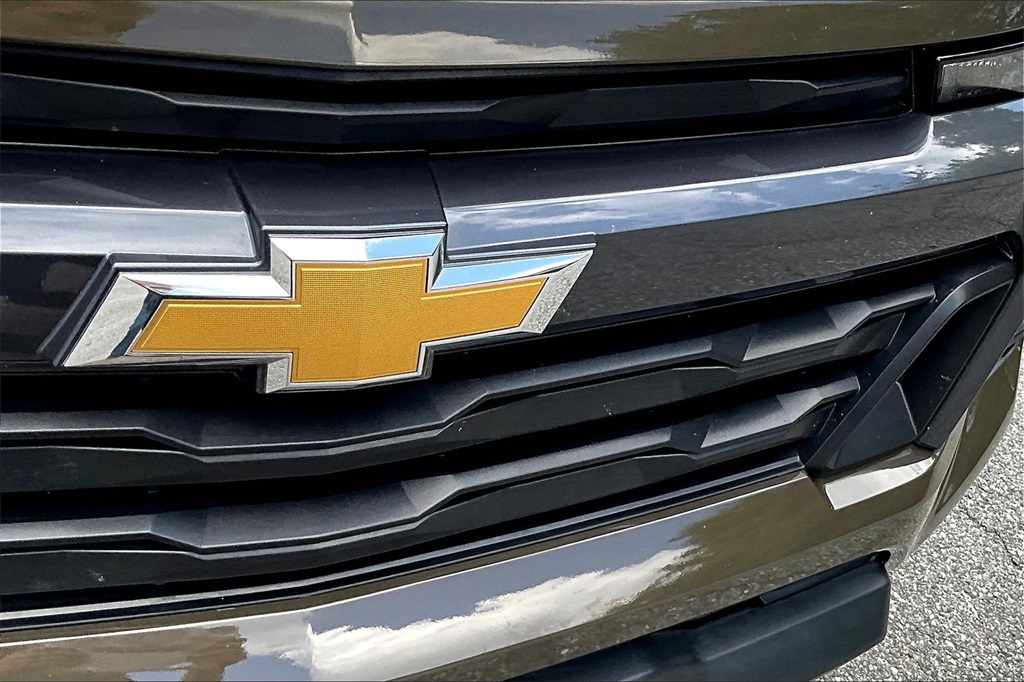 2023 Chevrolet Colorado LT photo 28