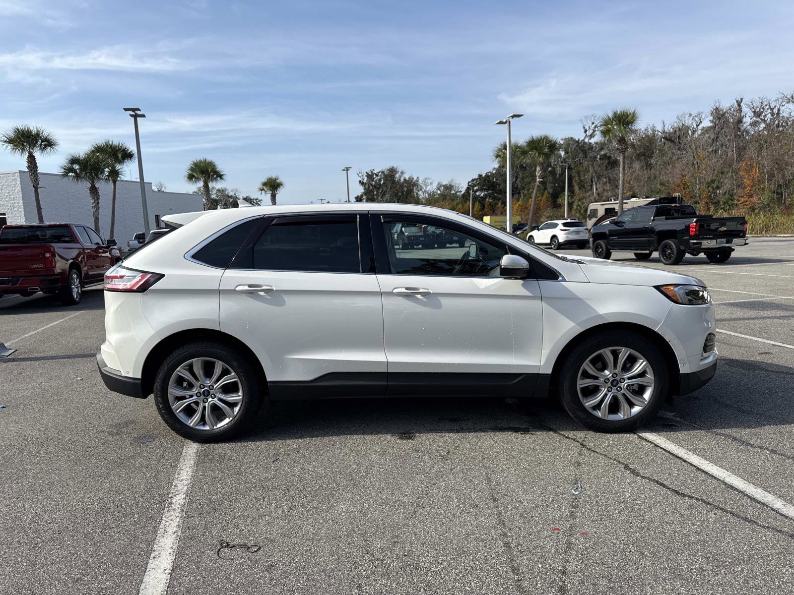 2020 Ford Edge Titanium
