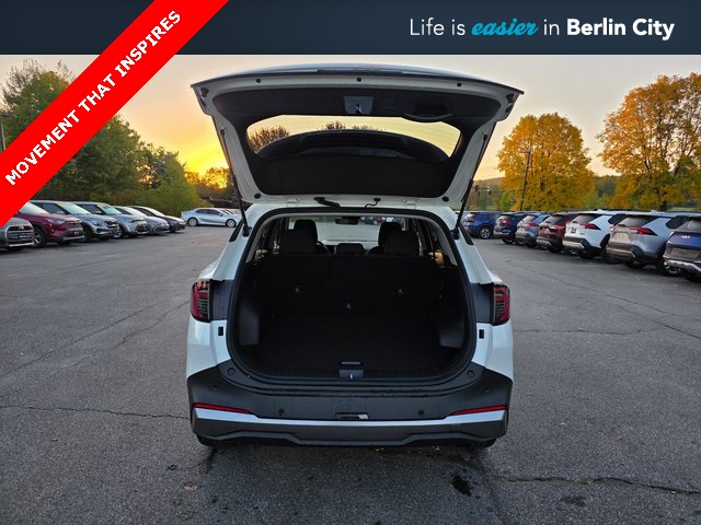 2026 Kia Sportage Hybrid S photo 3