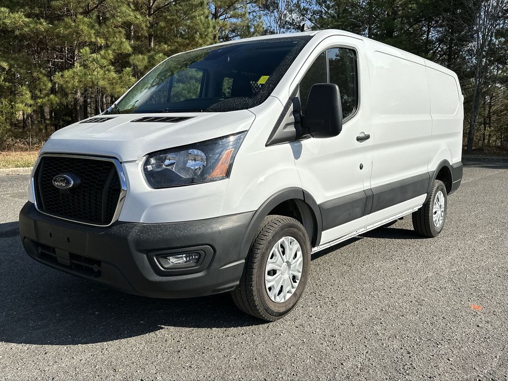 2024 Ford Transit photo 2