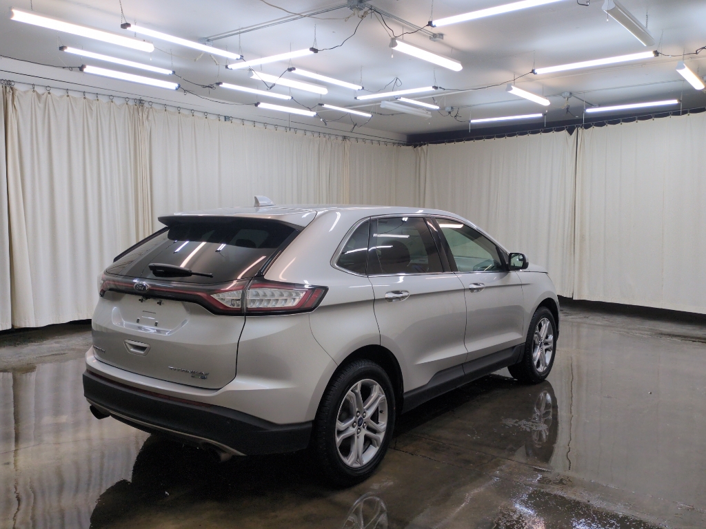 2018 Ford Edge Titanium photo 5