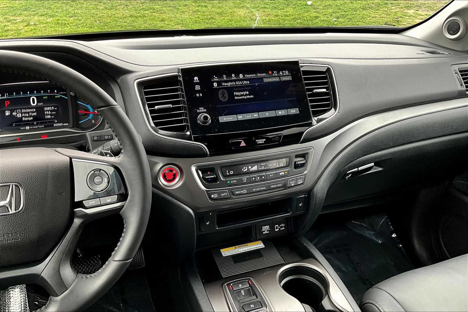 2022 Honda Pilot Special Edition photo 6