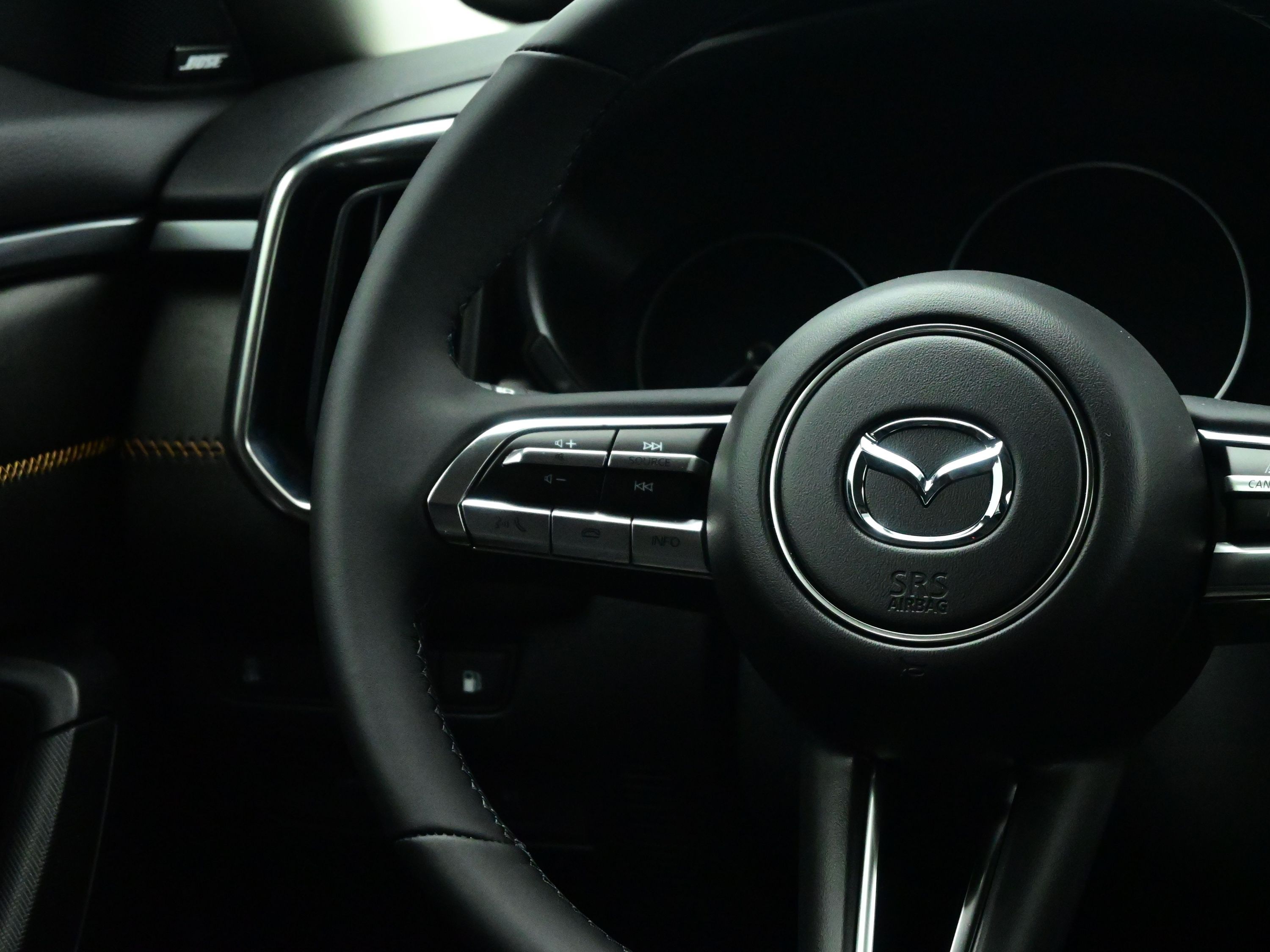 2025 Mazda CX-50 Premium Plus photo 7