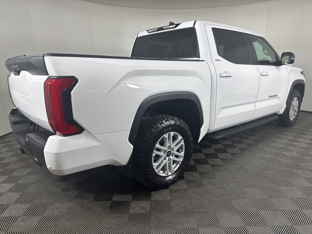 2024 Toyota Tundra SR5 photo 3