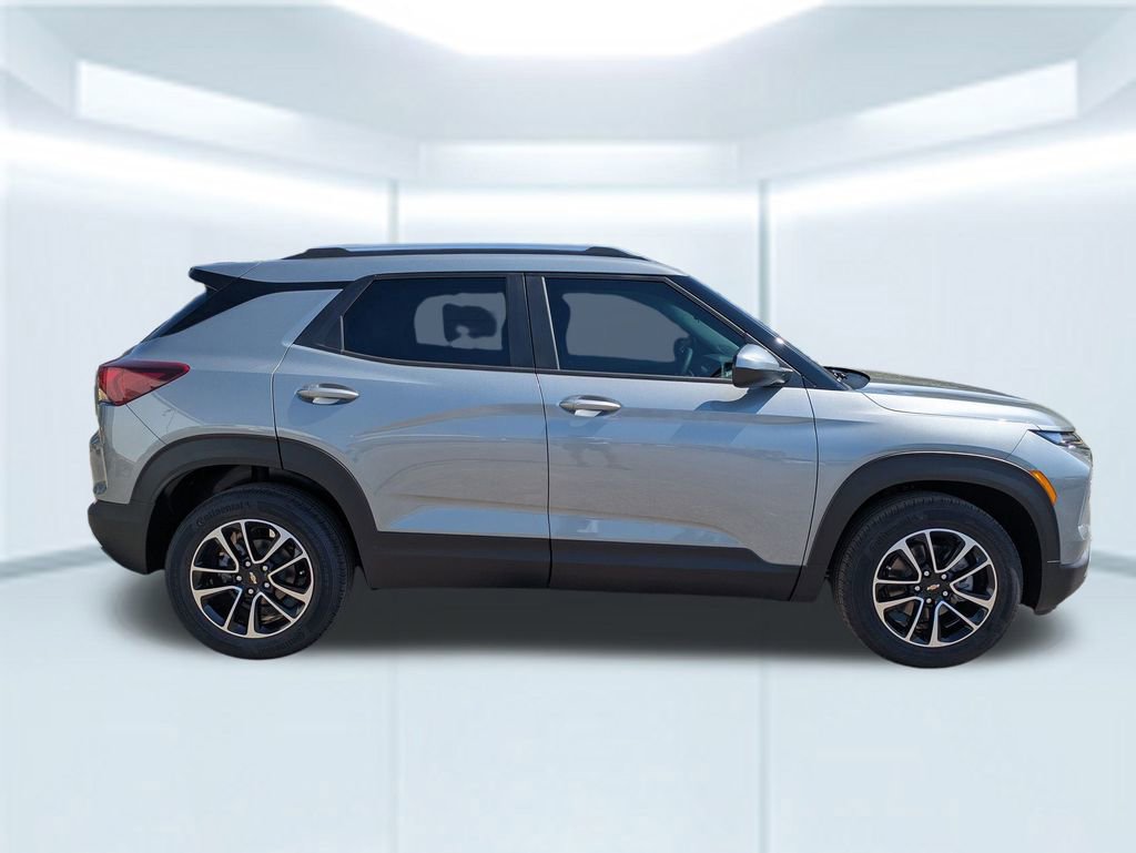 2026 Chevrolet Trailblazer LT photo 6