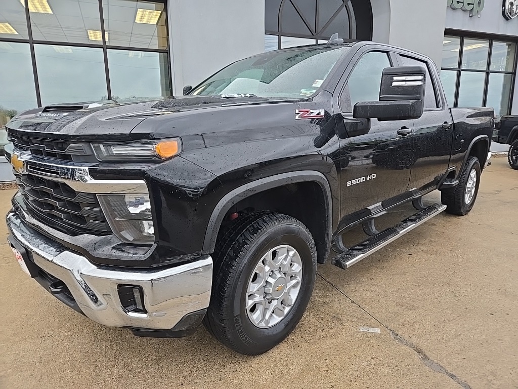 Used 2024 Chevrolet Silverado 2500HD LT with VIN 1GC4YNE74RF103512 for sale in Kansas City
