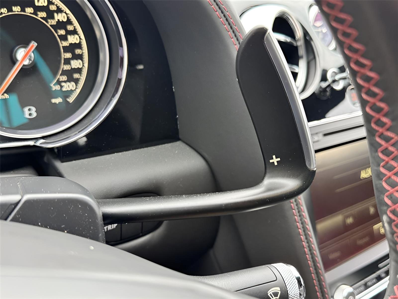 2018 Bentley Flying Spur V8 S photo 57
