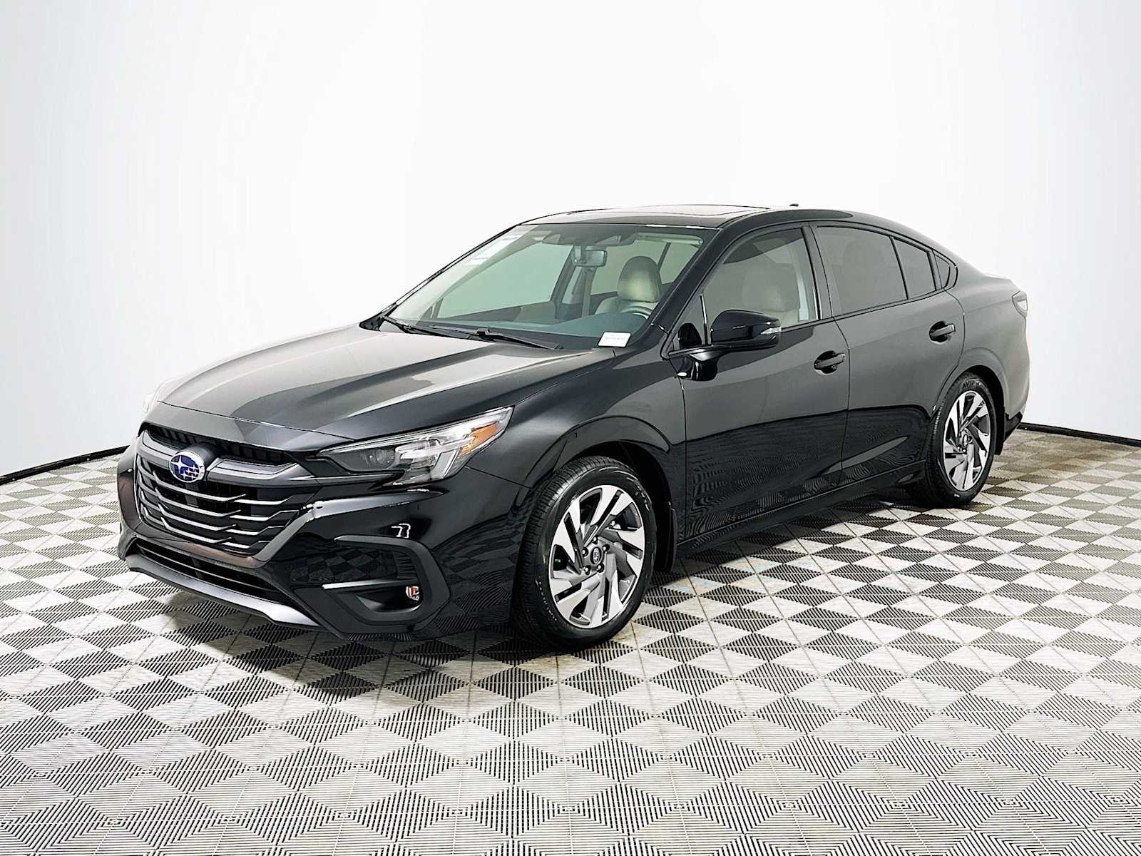 2025 Subaru Legacy Limited photo 3