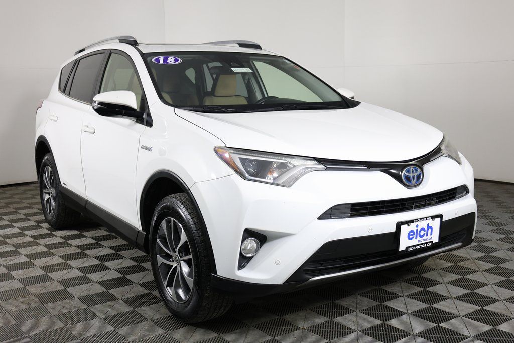 2018 Toyota RAV4 XLE