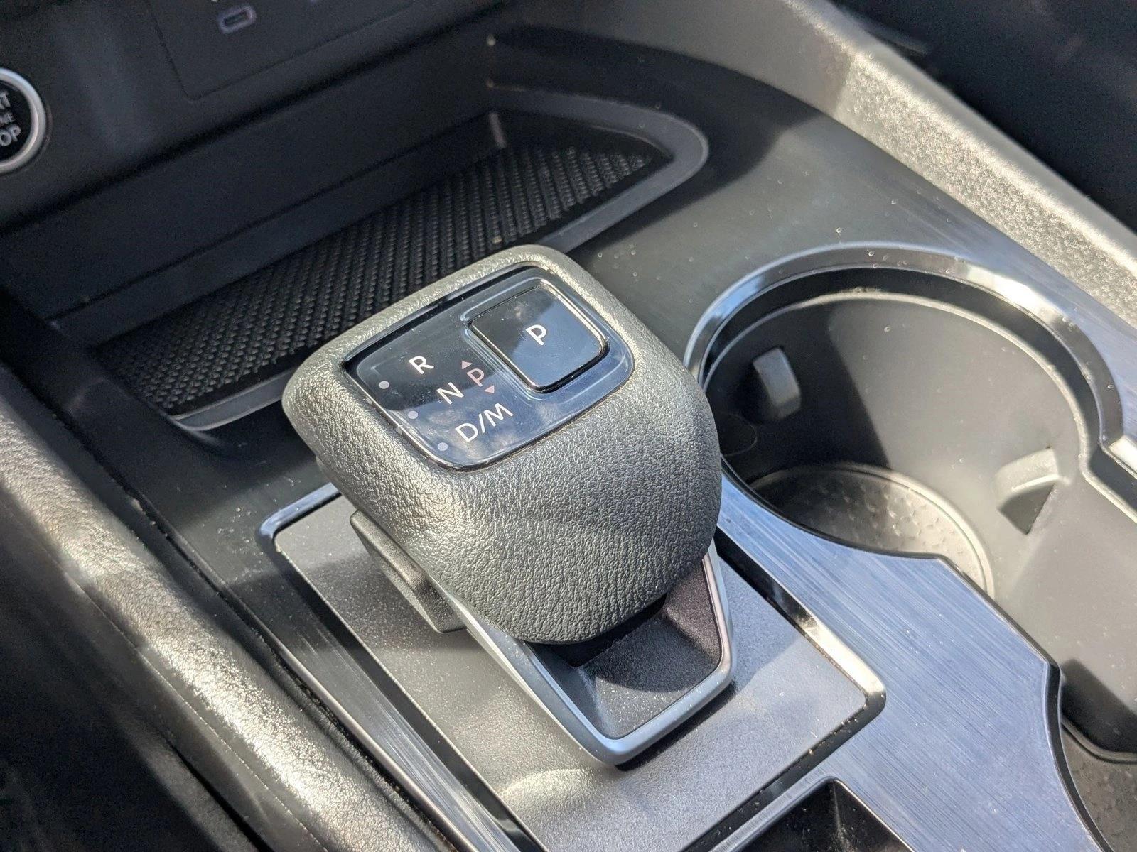 2021 Nissan Rogue S photo 11