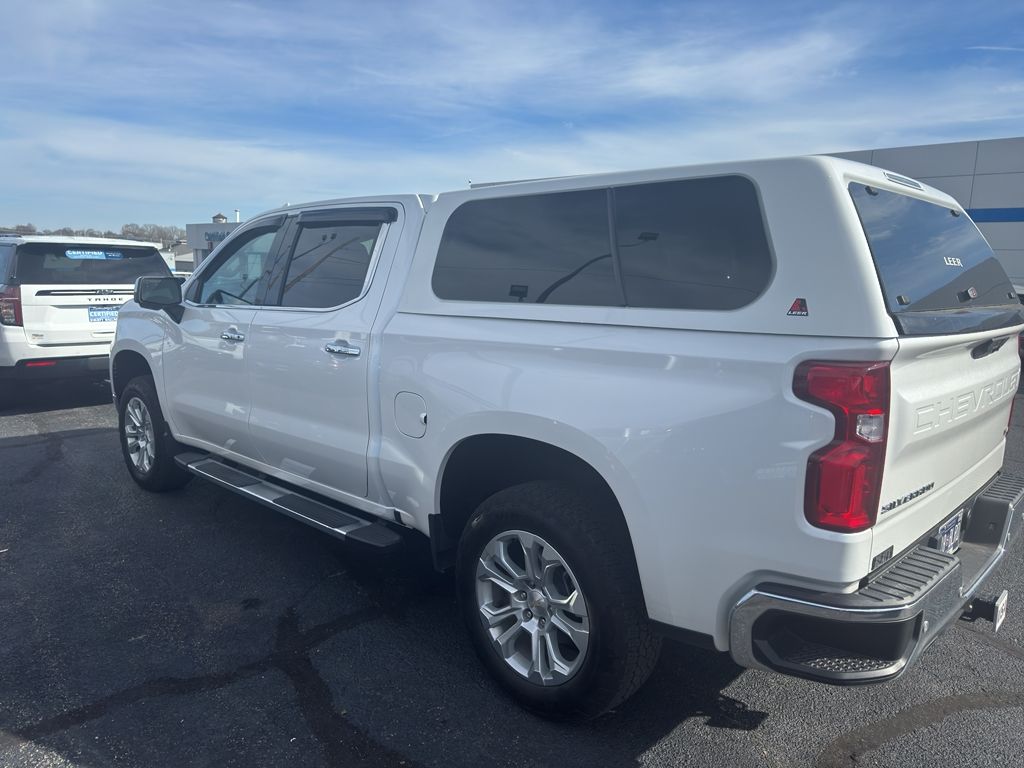 2024 Chevrolet Silverado 1500 LTZ photo 4