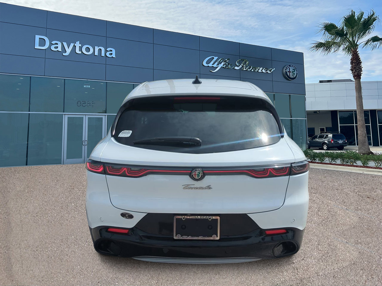 2024 Alfa Romeo Tonale Ti photo 4