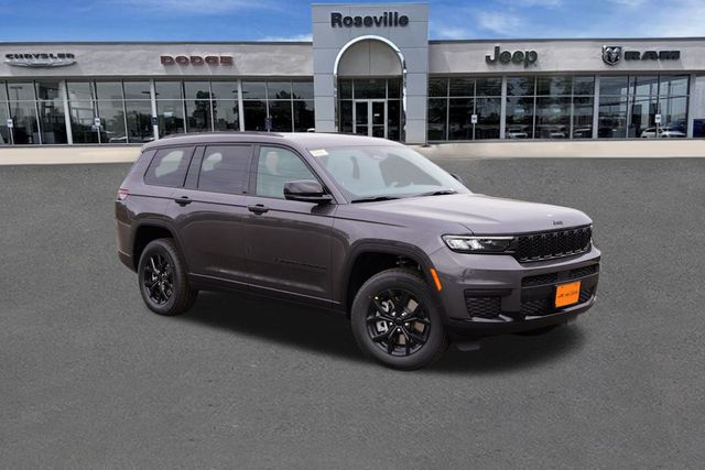 2025 Jeep Grand Cherokee L Altitude's photo