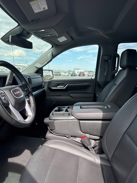 2024 Gmc Sierra 1500 SLT photo 9