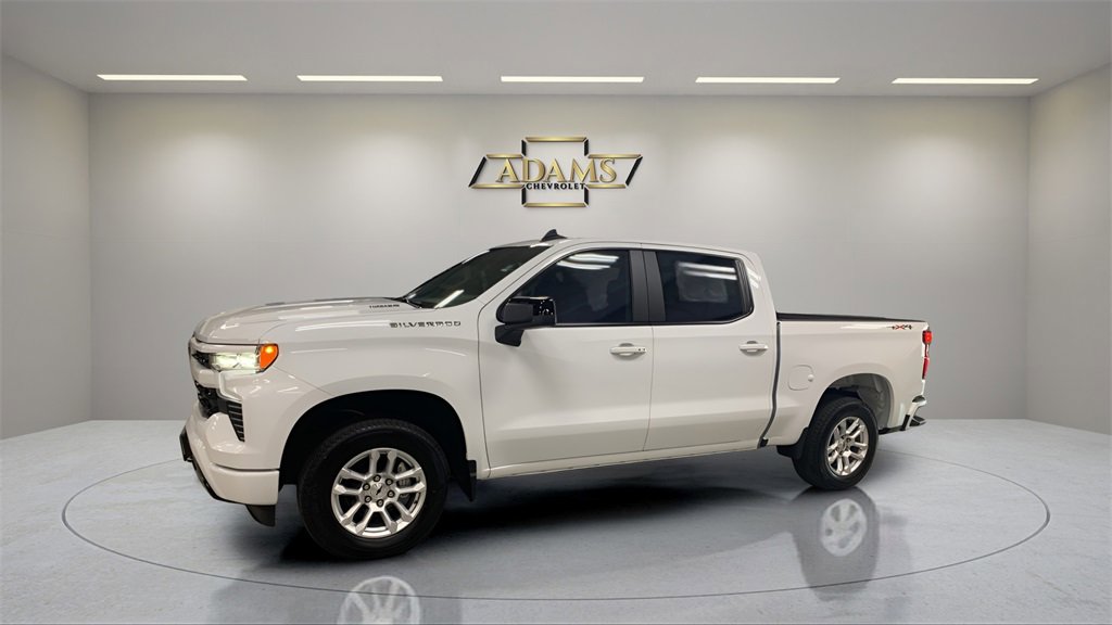 2026 Chevrolet Silverado 1500 RST photo 2