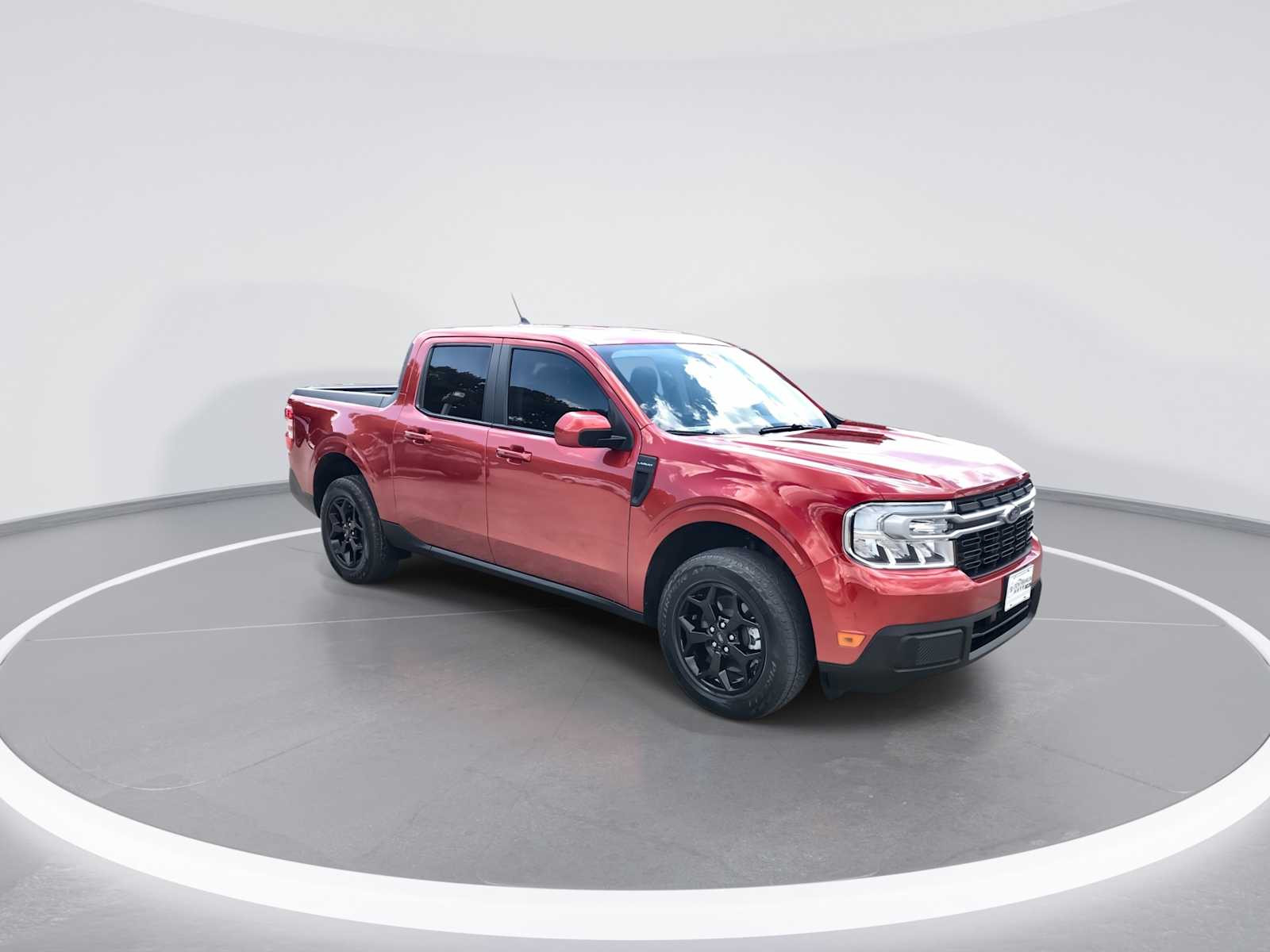 2023 Ford Maverick Lariat photo 2