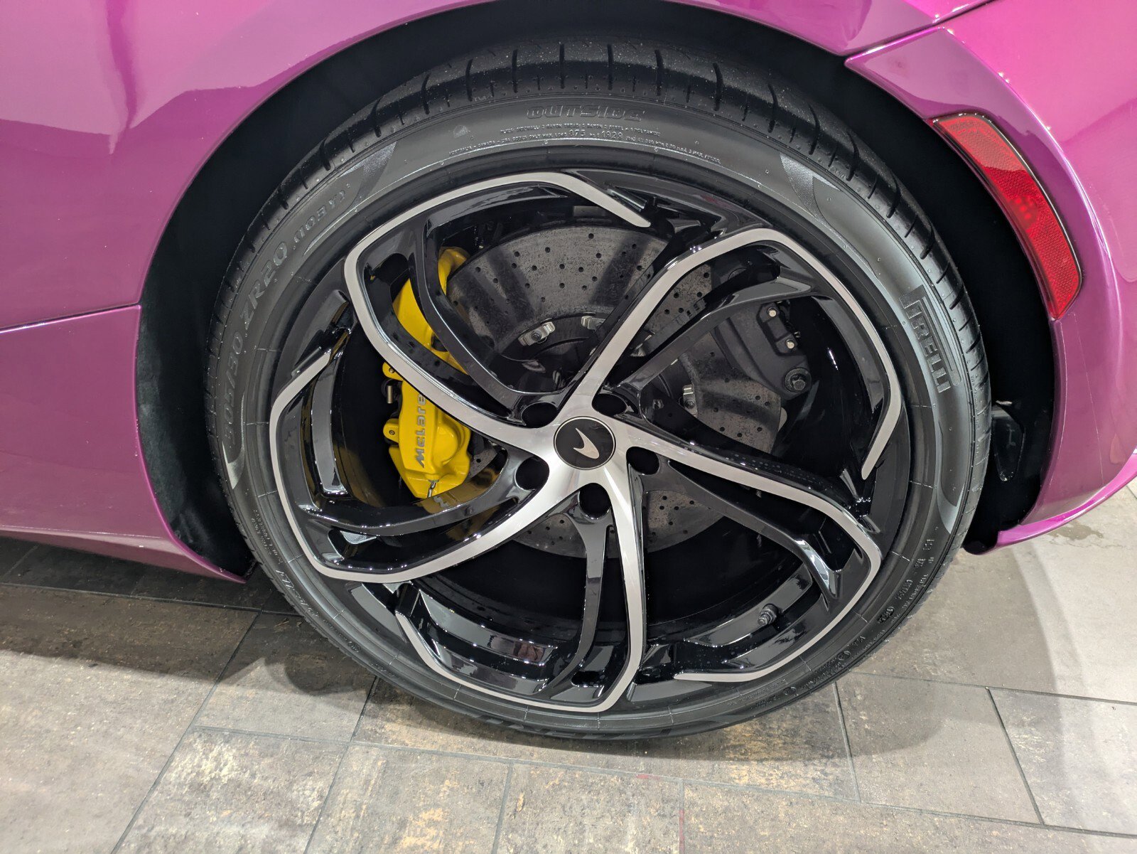 2026 Mclaren 750S Spider photo 18