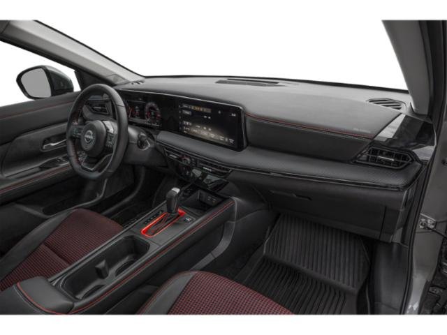 2026 Nissan Kicks SR photo 16