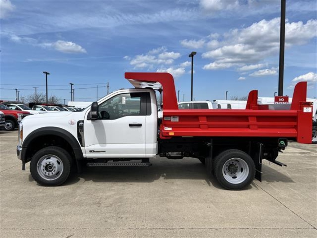 2024 Ford F-550 XL photo 4