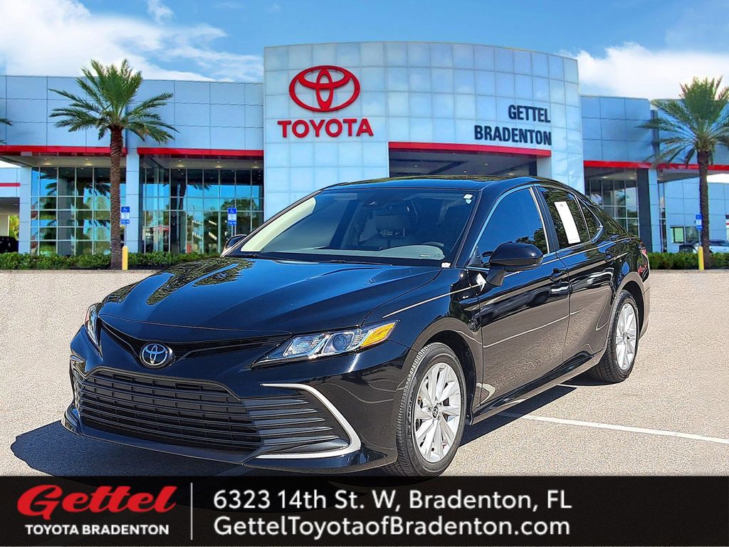 2024 Toyota Camry LE