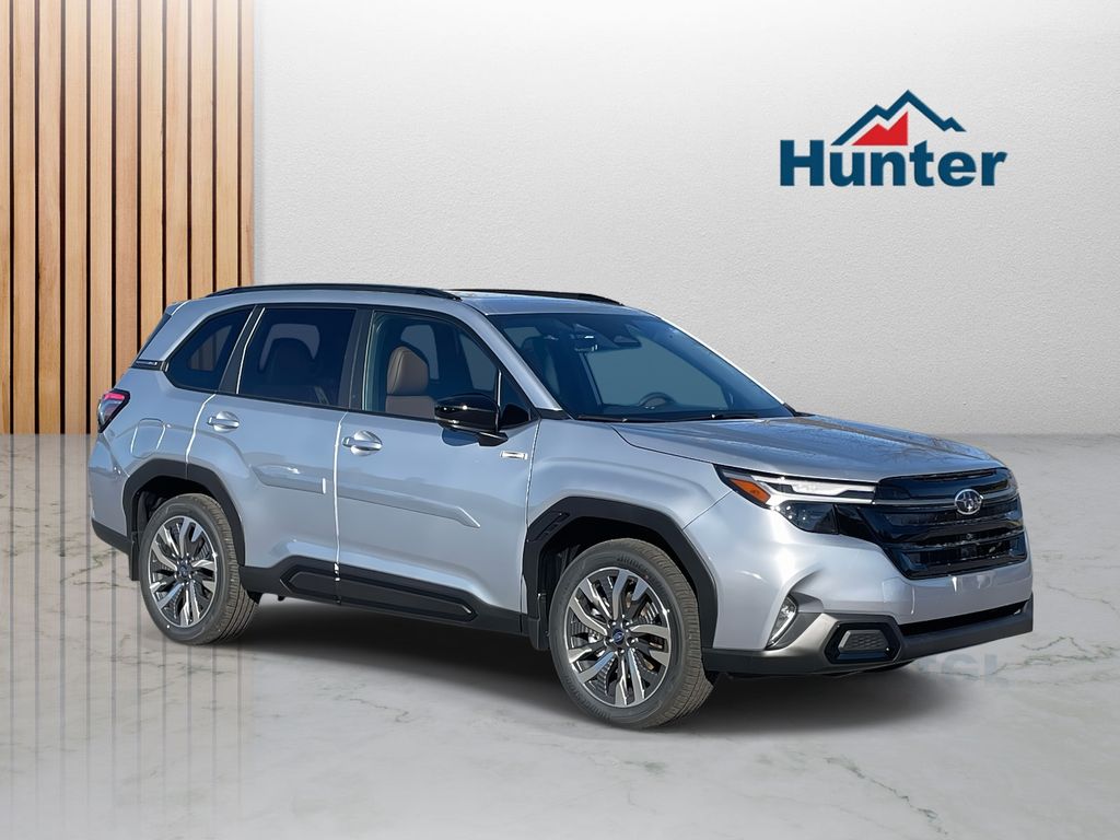 2025 Subaru Forester Touring's photo