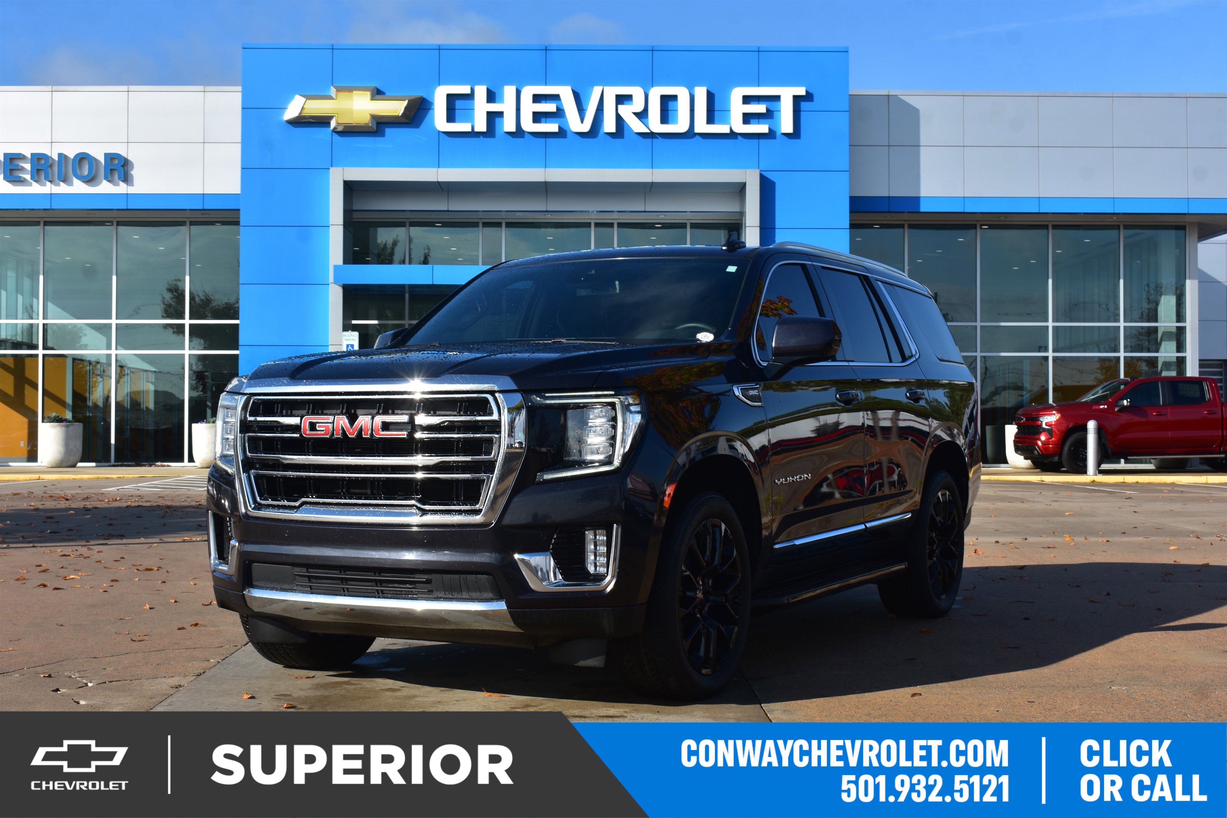 2023 GMC Yukon SLT's photo