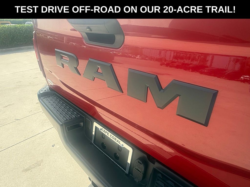 2026 Ram 2500 Tradesman photo 28