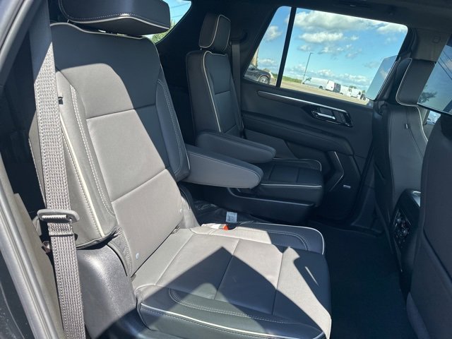 2025 Chevrolet Tahoe Premier photo 28