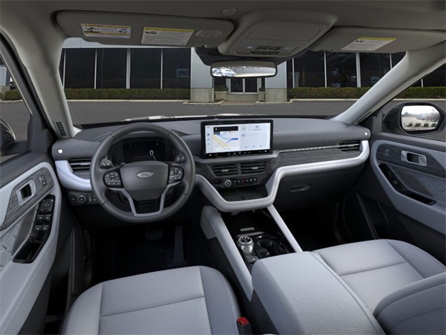 2025 Ford Explorer Platinum photo 6