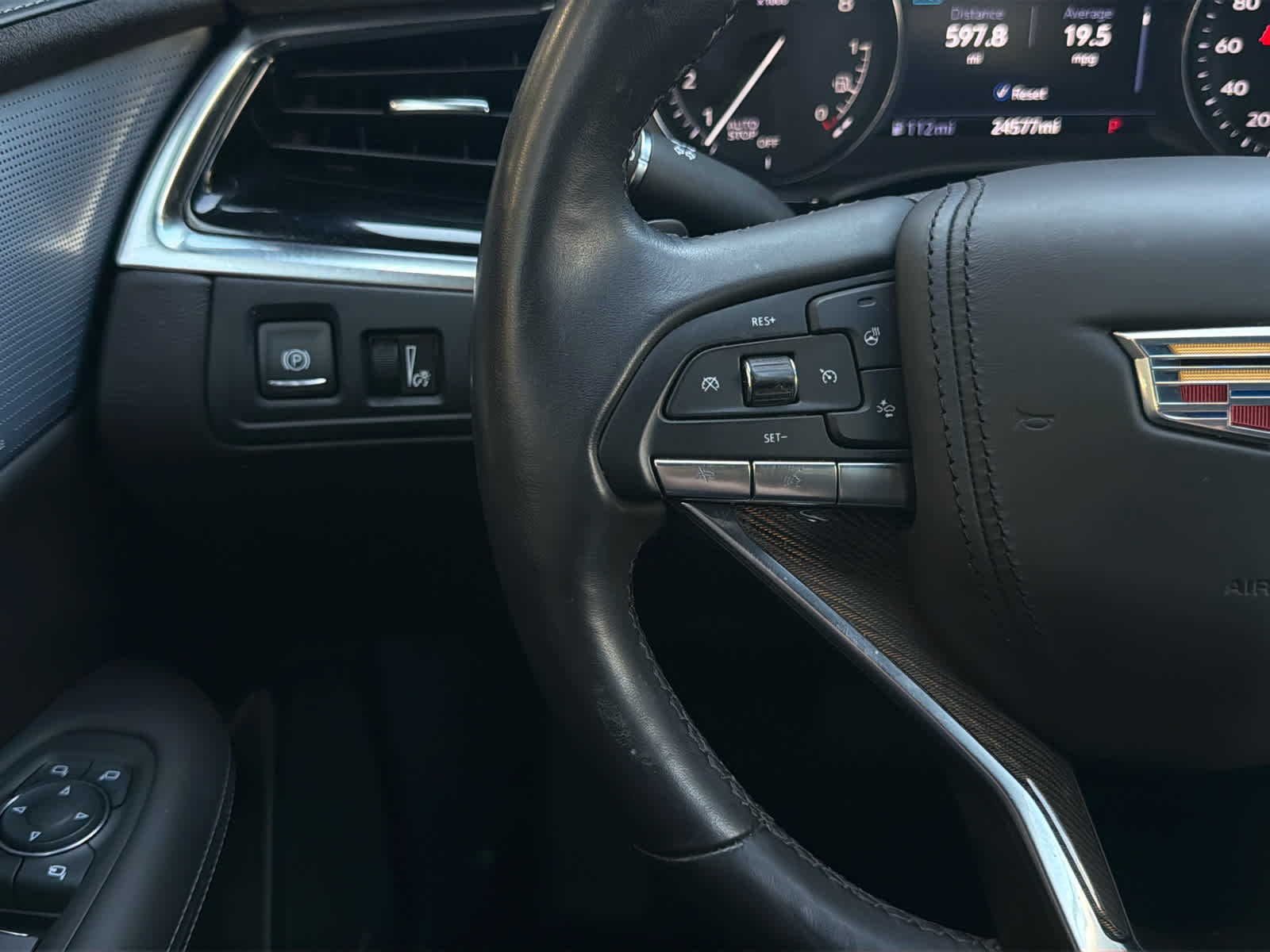 2023 Cadillac XT6 Premium Luxury photo 18