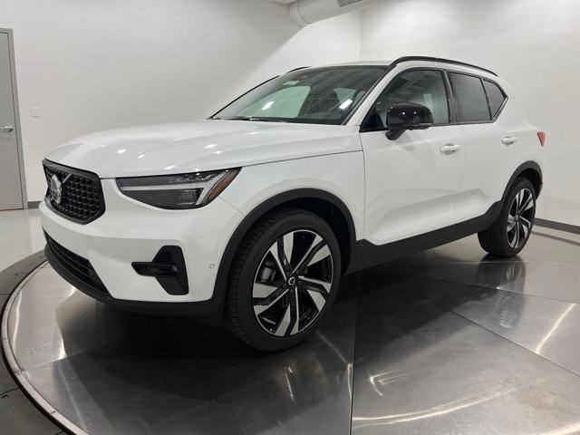 2026 Volvo XC40 Ultra's photo