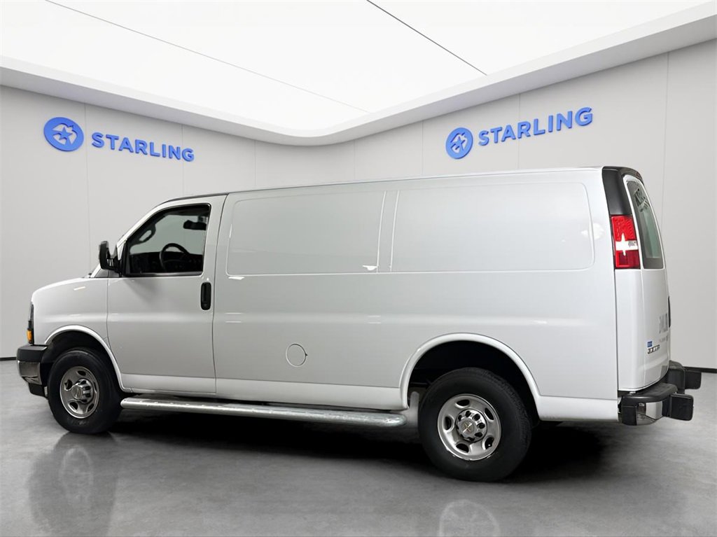 2024 Chevrolet Express Cargo Van Work photo 3