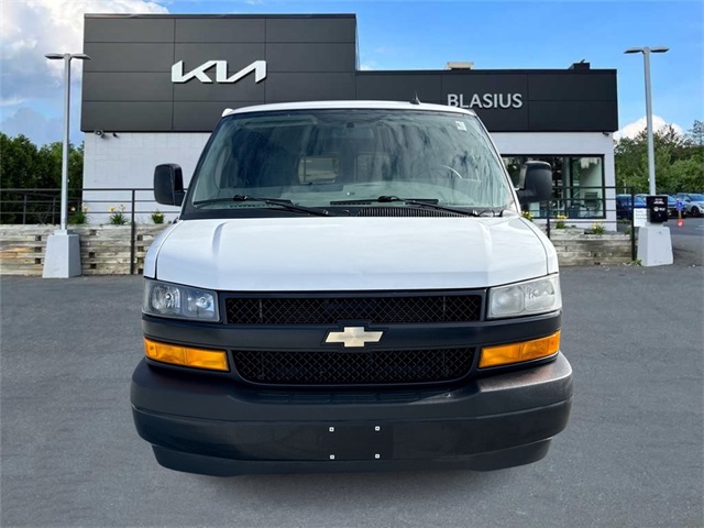 2019 Chevrolet Express 2500 LS Passenger photo 2