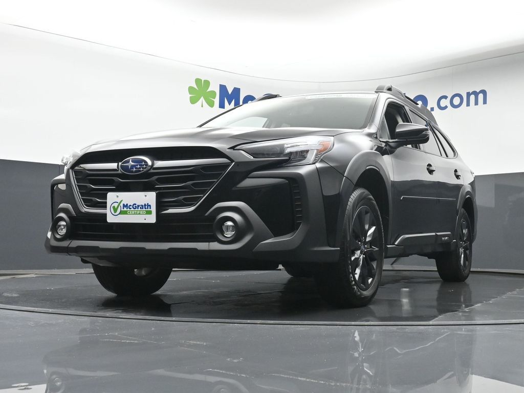2023 Subaru Outback Onyx Edition photo 3