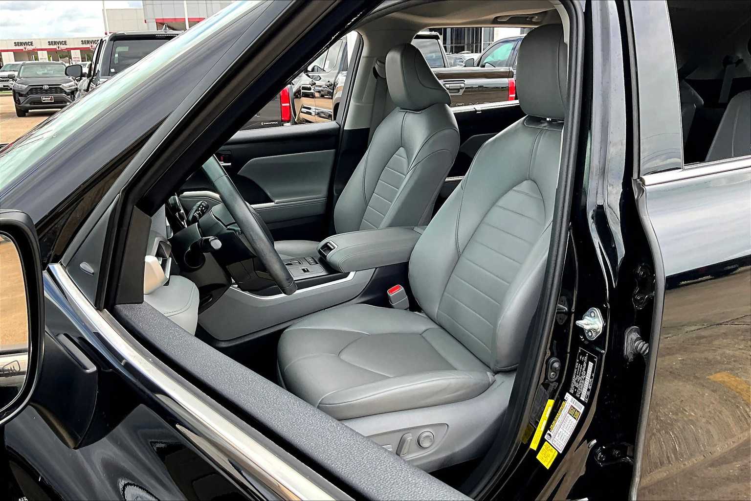 2021 Toyota Highlander Hybrid XLE photo 7