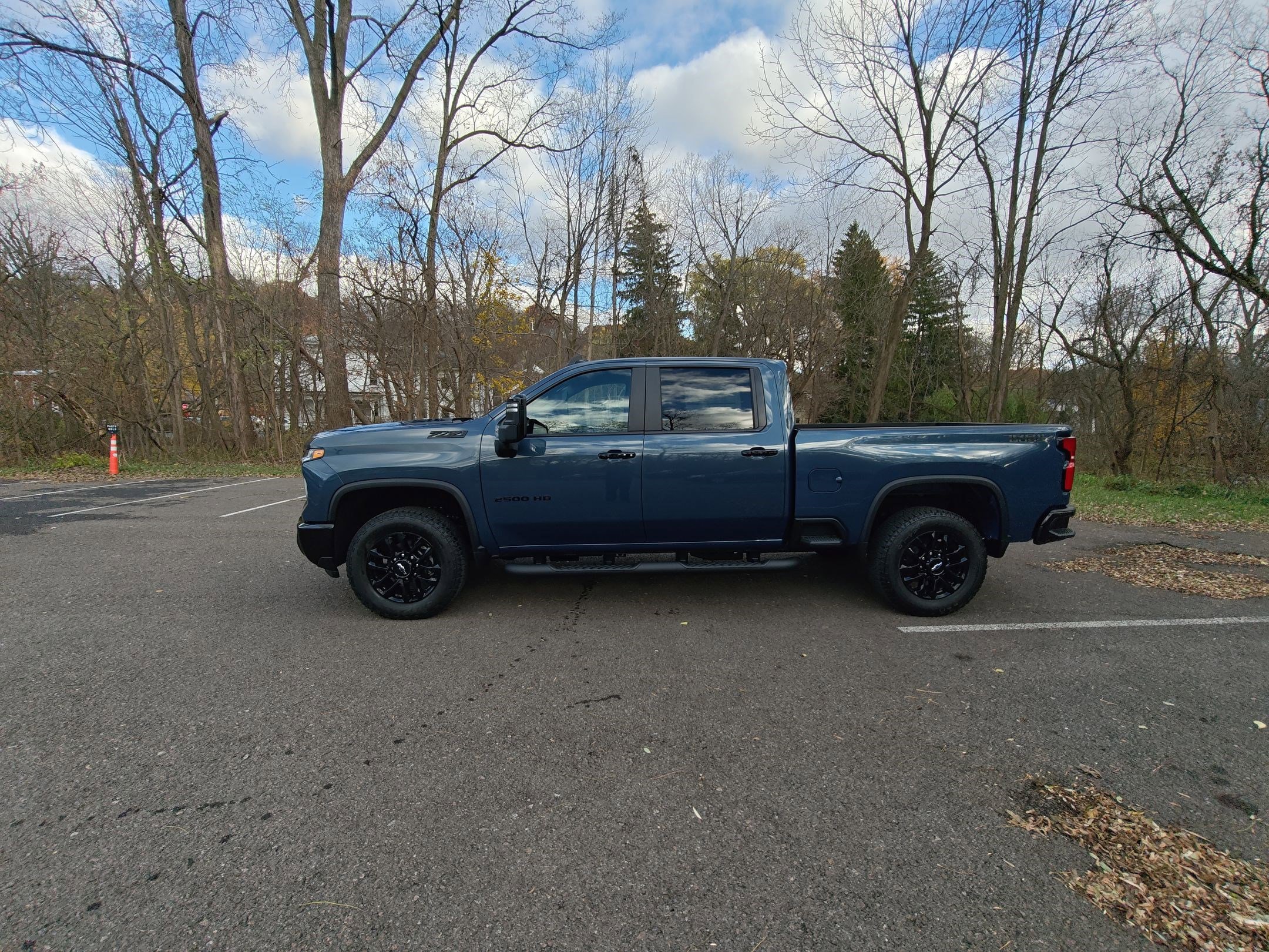 2026 Chevrolet Silverado 2500HD LT photo 2