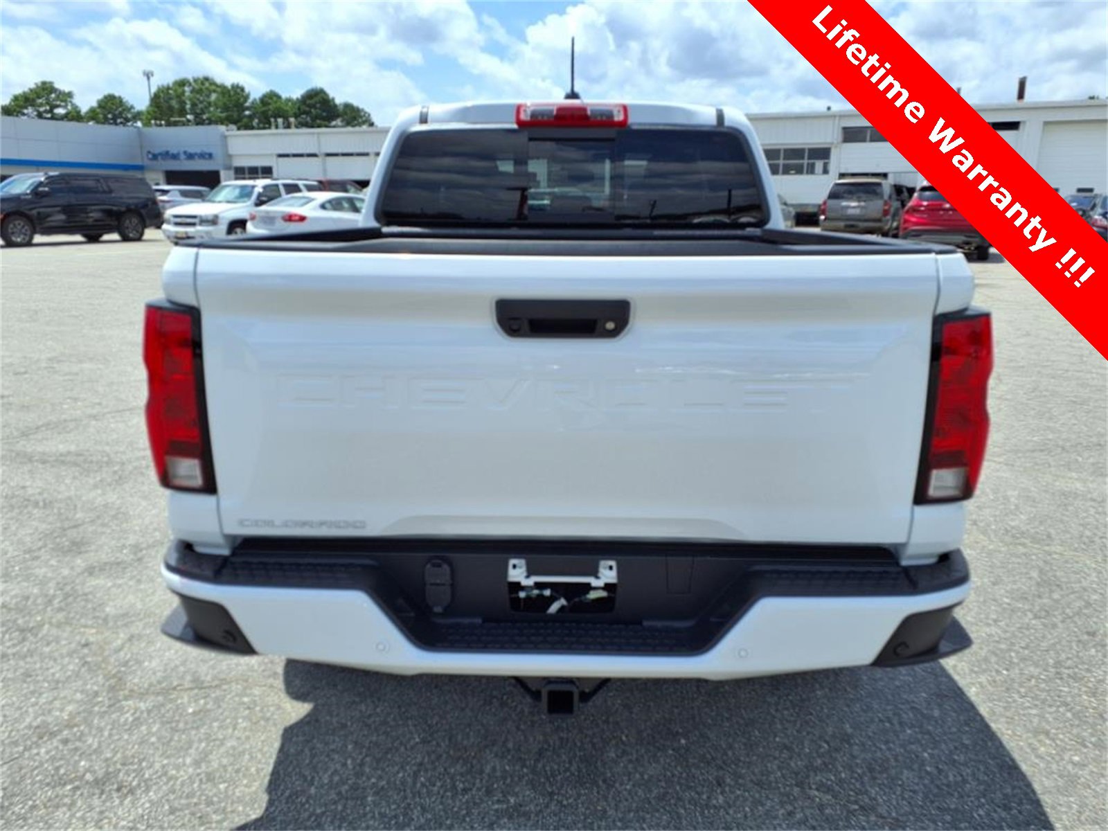 2025 Chevrolet Colorado Work Truck LT photo 4
