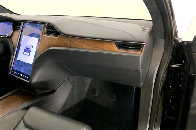 2020 Tesla Model X Long Range photo 20